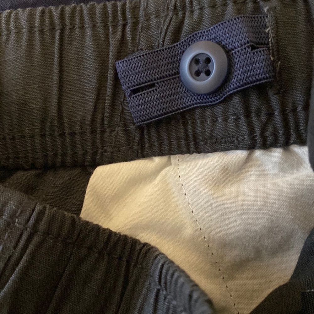 NWOT Children’s Place Cargo Shorts / 6 - Picture 4 of 7